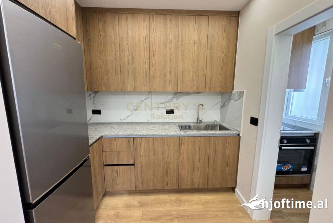 Shtepi me qera Apartament ne Tirane, 2+1, Mobilimi E mobiluar, Pagesa 600  Euro.