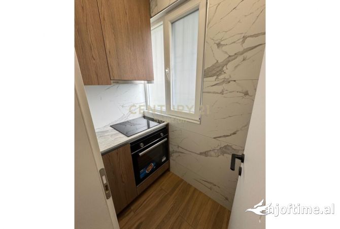 Shtepi me qera Apartament ne Tirane, 2+1, Mobilimi E mobiluar, Pagesa 600  Euro.