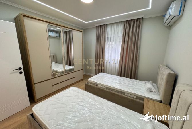 Shtepi me qera Apartament ne Tirane, 2+1, Mobilimi E mobiluar, Pagesa 600  Euro.