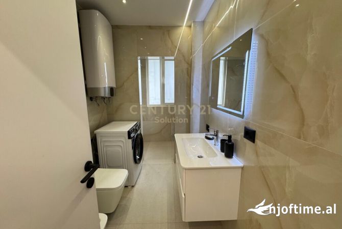 Shtepi me qera Apartament ne Tirane, 2+1, Mobilimi E mobiluar, Pagesa 600  Euro.