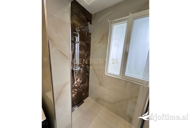 Shtepi me qera Apartament ne Tirane, 2+1, Mobilimi E mobiluar, Pagesa 600  Euro.