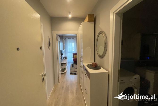 Shtepi me qera Apartament ne Tirane, 2+1, Mobilimi E mobiluar, Pagesa 650  Euro.