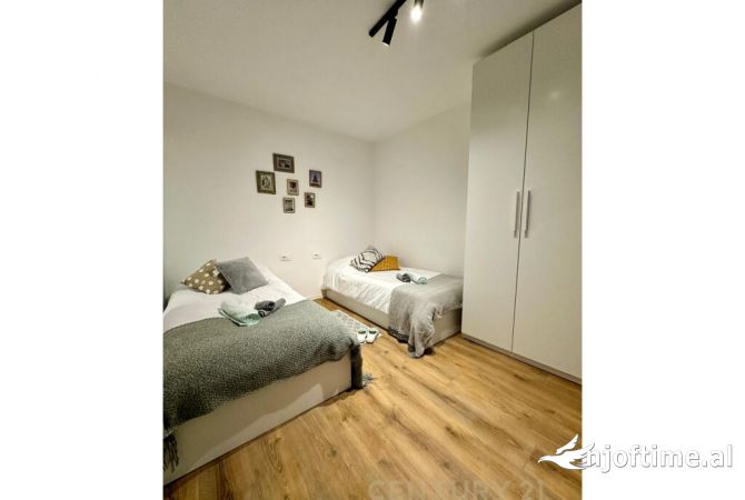 Shtepi me qera 1+1 ne Tirane - 660 Euro