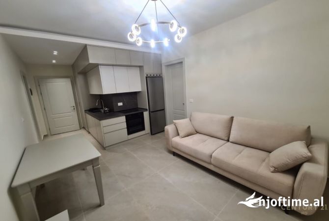 Shtepi me qera 1+1 ne Tirane - 800 Euro