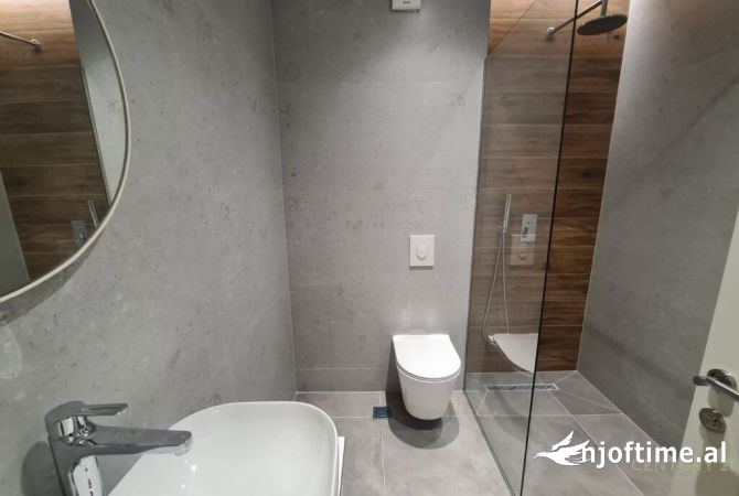 Shtepi me qera Apartament ne Tirane, 1+1, Mobilimi E mobiluar, Pagesa 800  Euro.