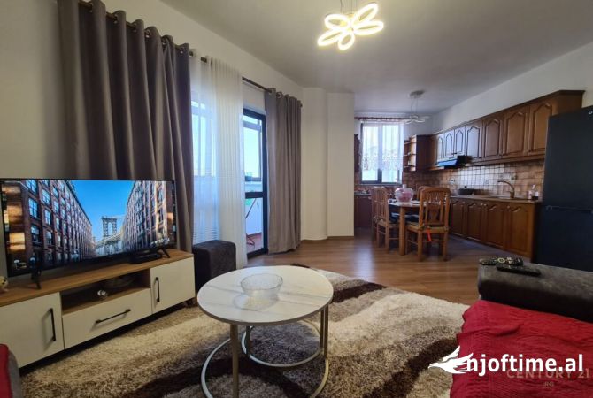 Shtepi me qera 2+1 ne Tirane - 600 Euro