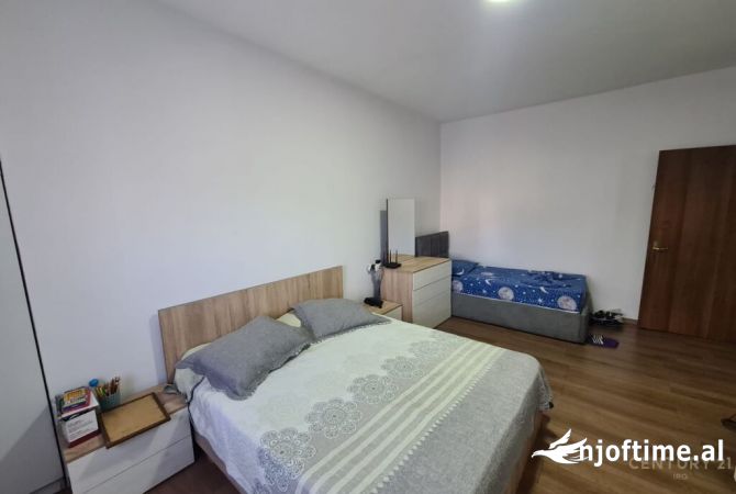 Shtepi me qera Apartament ne Tirane, 2+1, Mobilimi E mobiluar, Pagesa 600  Euro.