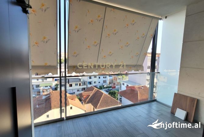 Shtepi me qera Apartament ne Tirane, 2+1, Mobilimi E mobiluar, Pagesa 800  Euro.