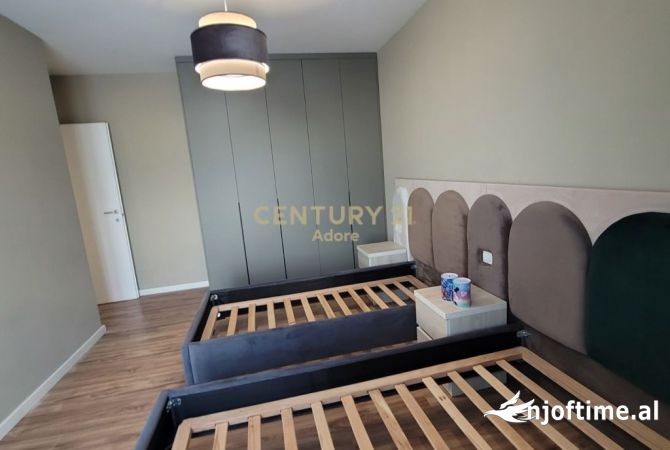 Shtepi me qera Apartament ne Tirane, 2+1, Mobilimi E mobiluar, Pagesa 800  Euro.