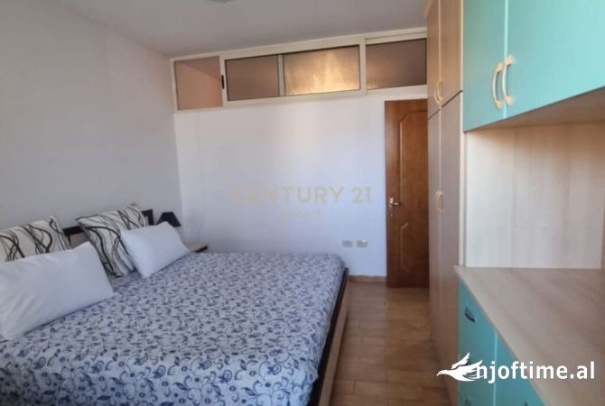 Shtepi me qera Apartament ne Tirane, 2+1, Mobilimi E mobiluar, Pagesa 550  Euro.
