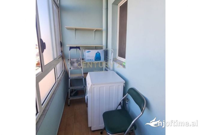 Shtepi me qera Apartament ne Tirane, 2+1, Mobilimi E mobiluar, Pagesa 550  Euro.