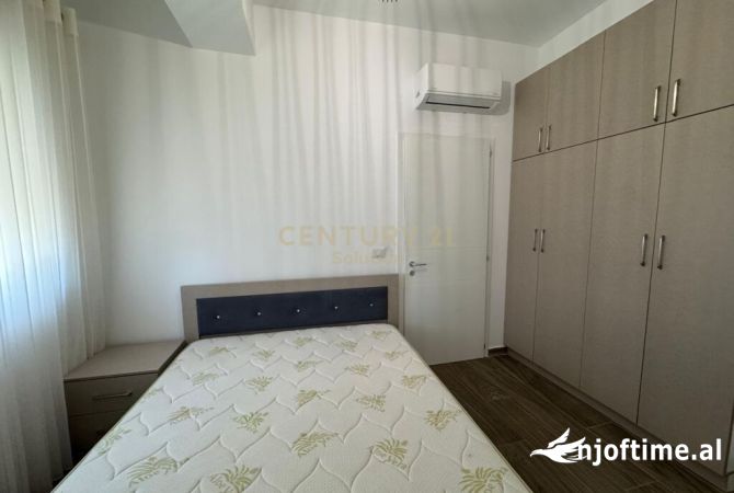 Shtepi me qera Apartament ne Tirane, 2+1, Mobilimi E mobiluar, Pagesa 600  Euro.