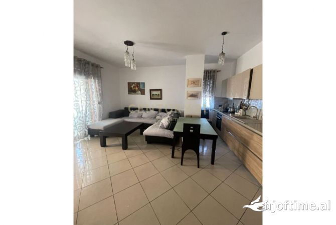 Shtepi ne shitje 3+1 ne Tirane - 136,800 Euro