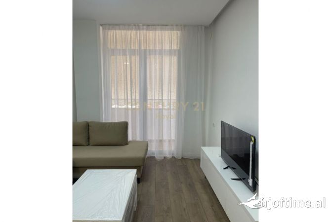 Shtepi me qera 1+1 ne Tirane - 450 Euro