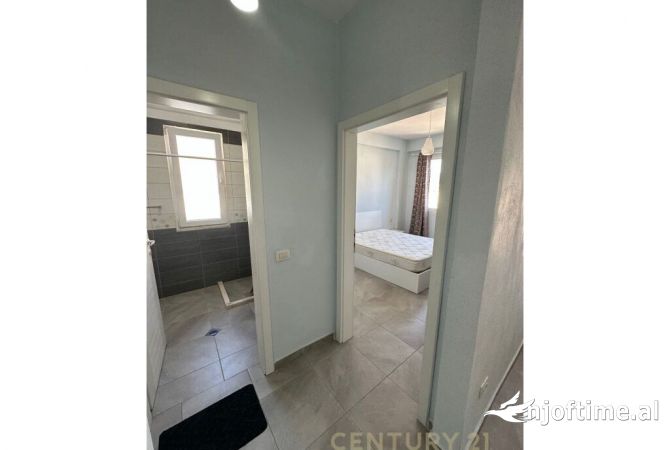 Shtepi me qera Apartament ne Tirane, 1+1, Mobilimi E mobiluar, Pagesa 450  Euro.