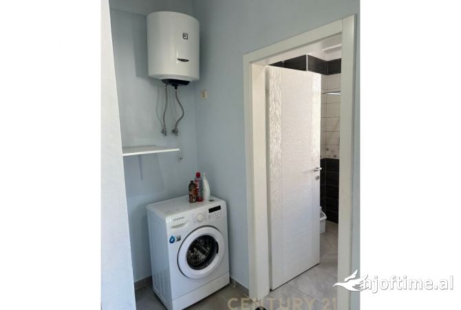 Shtepi me qera Apartament ne Tirane, 1+1, Mobilimi E mobiluar, Pagesa 450  Euro.