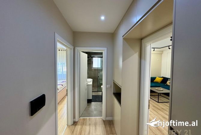 Shtepi me qera Apartament ne Tirane, 1+1, Mobilimi E mobiluar, Pagesa 700  Euro.