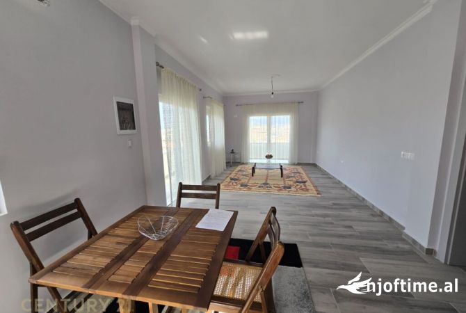 Shtepi me qera 2+1 ne Tirane - 500 Euro
