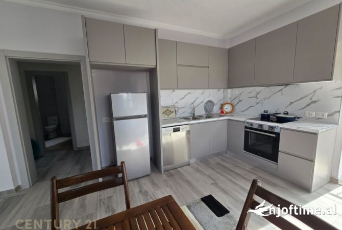 Shtepi me qera 2+1 ne Tirane - 500 Euro