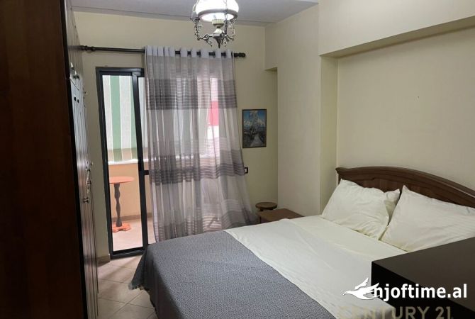 Shtepi me qera 1+1 ne Tirane - 500 Euro