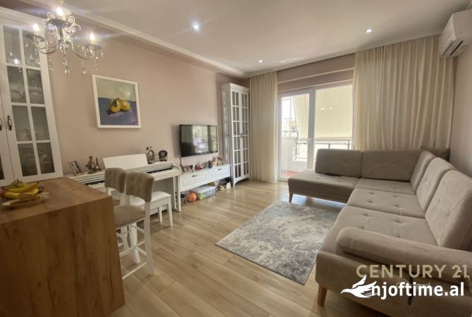 Shtepi ne shitje 1+1 ne Tirane - 115,000 Euro
