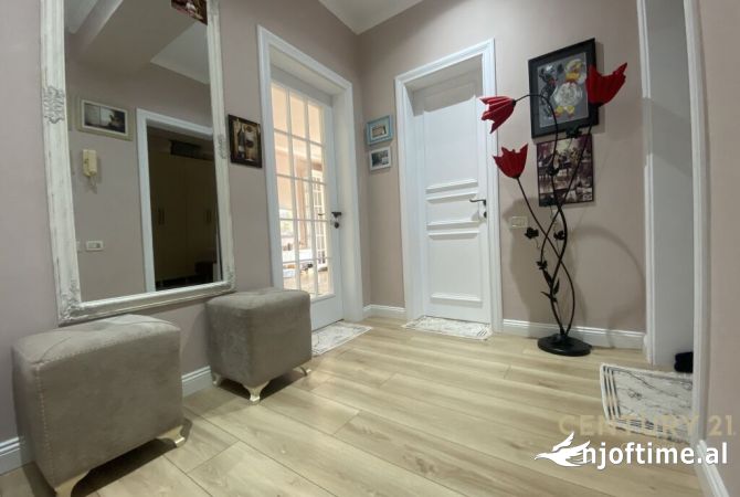 Shtepi ne shitje 1+1 ne Tirane - 115,000 Euro