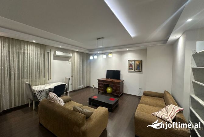 Shtepi me qera 2+1 ne Tirane - 600 Euro