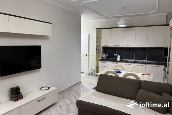 Shtepi me qera 1+1 ne Tirane - 600 Euro
