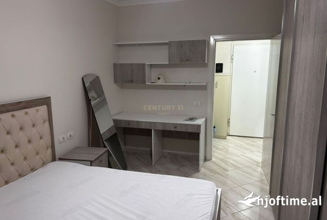 Shtepi me qera Apartament ne Tirane, 1+1, Mobilimi E mobiluar, Pagesa 600  Euro.