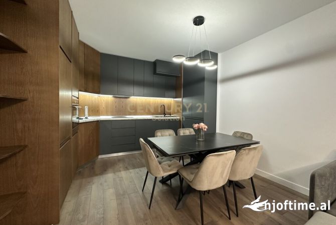 Shtepi me qera Apartament ne Tirane, 2+1, Mobilimi E mobiluar, Pagesa 600  Euro.