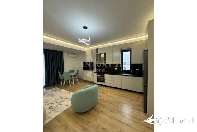 Shtepi me qera Apartament ne Tirane, 1+1, Mobilimi E mobiluar, Pagesa 550  Euro.