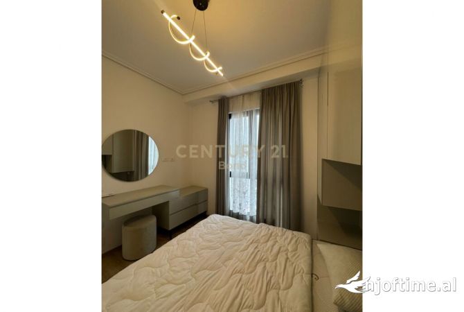 Shtepi me qera Apartament ne Tirane, 1+1, Mobilimi E mobiluar, Pagesa 550  Euro.
