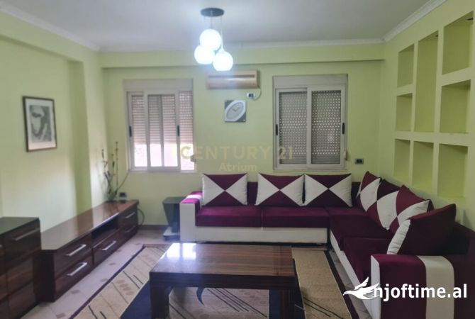 Shtepi me qera 1+1 ne Tirane - 650 Euro