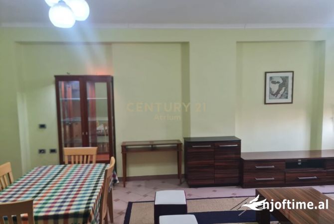 Shtepi me qera 1+1 ne Tirane - 650 Euro