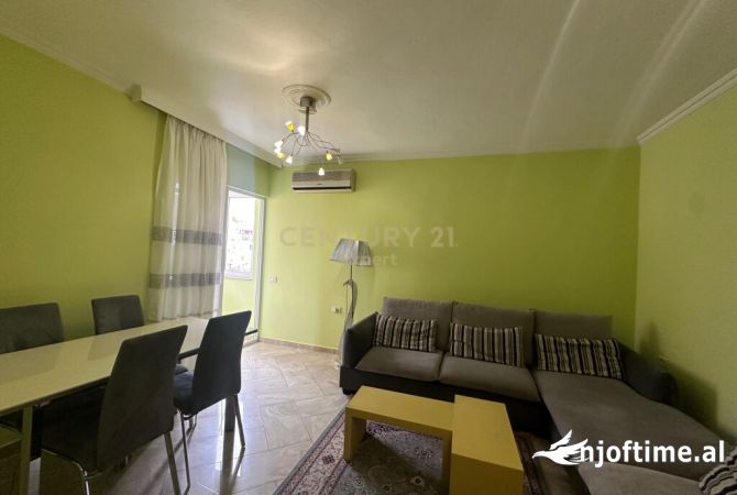 Shtepi me qera 1+1 ne Tirane - 650 Euro