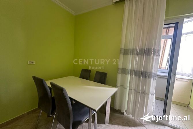 Shtepi me qera 1+1 ne Tirane - 650 Euro