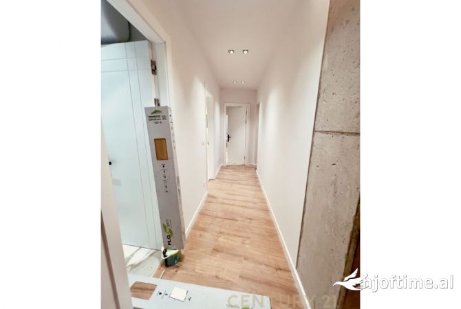 Shtepi me qera 2+1 ne Tirane - 1,500 Euro