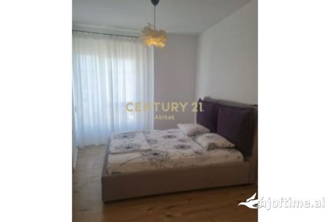 Shtepi me qera Apartament ne Tirane, 1+1, Mobilimi E mobiluar, Pagesa 500  Euro.