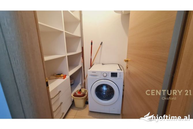Shtepi me qera Apartament ne Tirane, 2+1, Mobilimi E mobiluar, Pagesa 700  Euro.