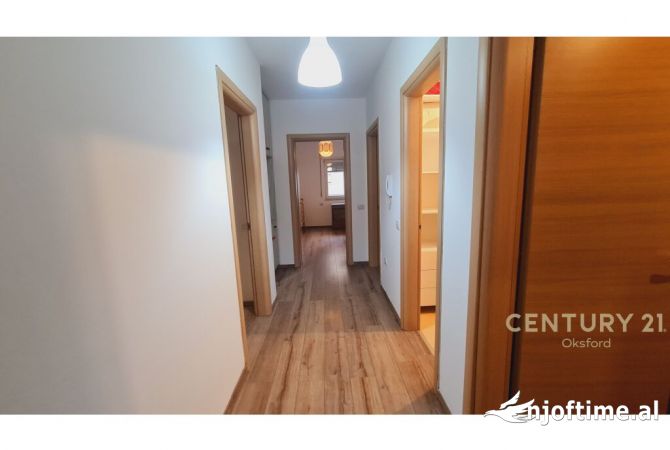 Shtepi me qera Apartament ne Tirane, 2+1, Mobilimi E mobiluar, Pagesa 700  Euro.