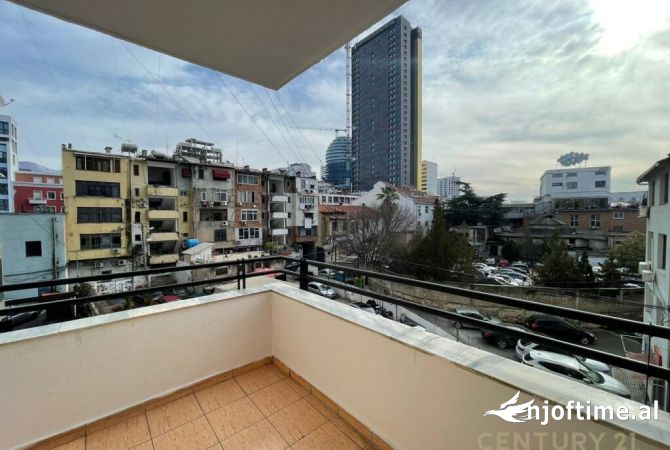 Shtepi me qera Apartament ne Tirane, 1+1, Mobilimi E mobiluar, Pagesa 850  Euro.