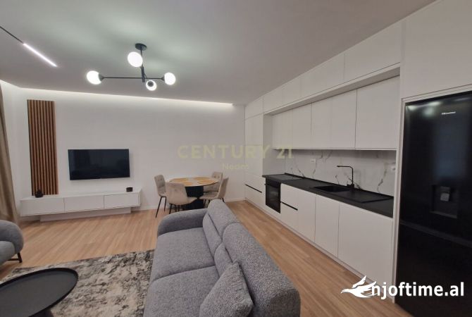 Shtepi me qera 2+1 ne Tirane - 800 Euro