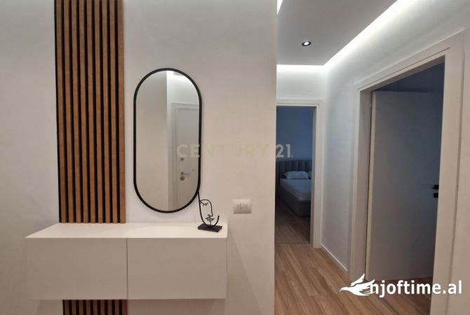 Shtepi me qera Apartament ne Tirane, 2+1, Mobilimi E mobiluar, Pagesa 800  Euro.