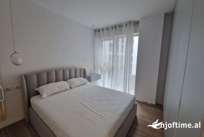 Shtepi me qera Apartament ne Tirane, 2+1, Mobilimi E mobiluar, Pagesa 800  Euro.