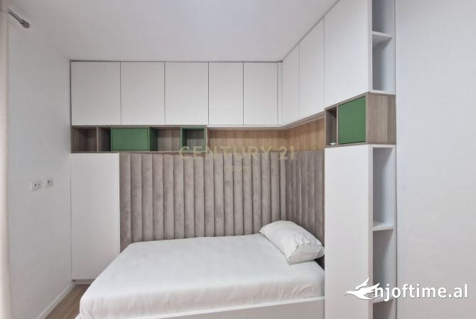 Shtepi me qera Apartament ne Tirane, 2+1, Mobilimi E mobiluar, Pagesa 800  Euro.