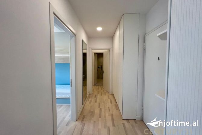 Shtepi me qera Apartament ne Tirane, 2+1, Mobilimi E mobiluar, Pagesa 1,000  Euro.