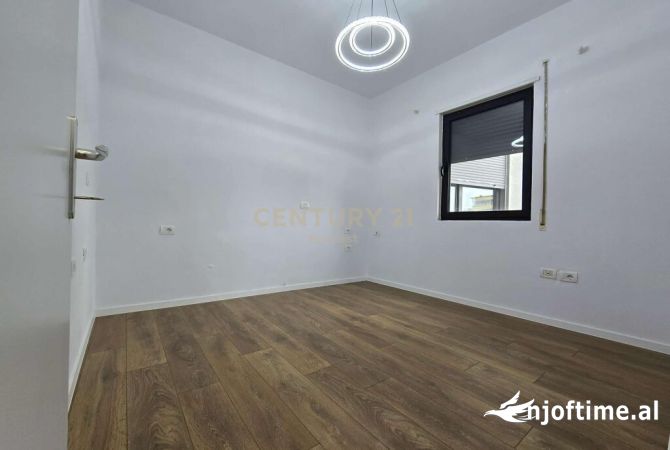 Shtepi ne shitje 1+1 ne Tirane - 189,000 Euro