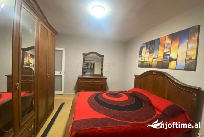 Shtepi me qera 1+1 ne Tirane - 400 Euro