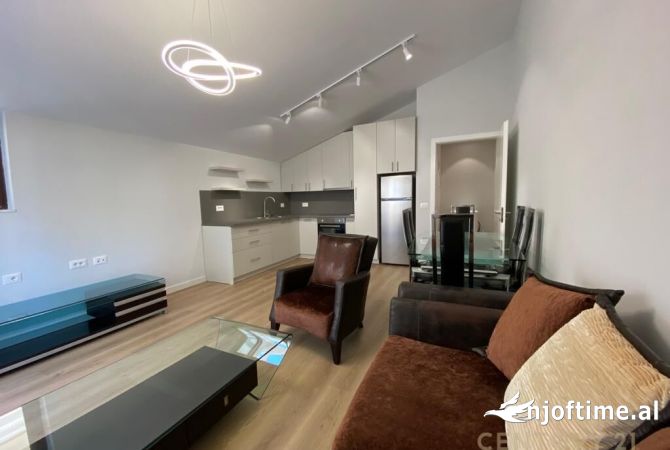 Shtepi me qera 1+1 ne Tirane - 500 Euro
