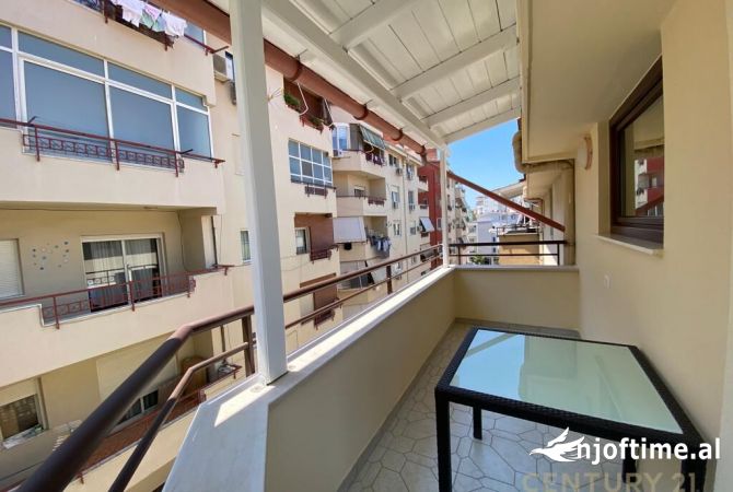 Shtepi me qera Apartament ne Tirane, 1+1, Mobilimi E mobiluar, Pagesa 500  Euro.